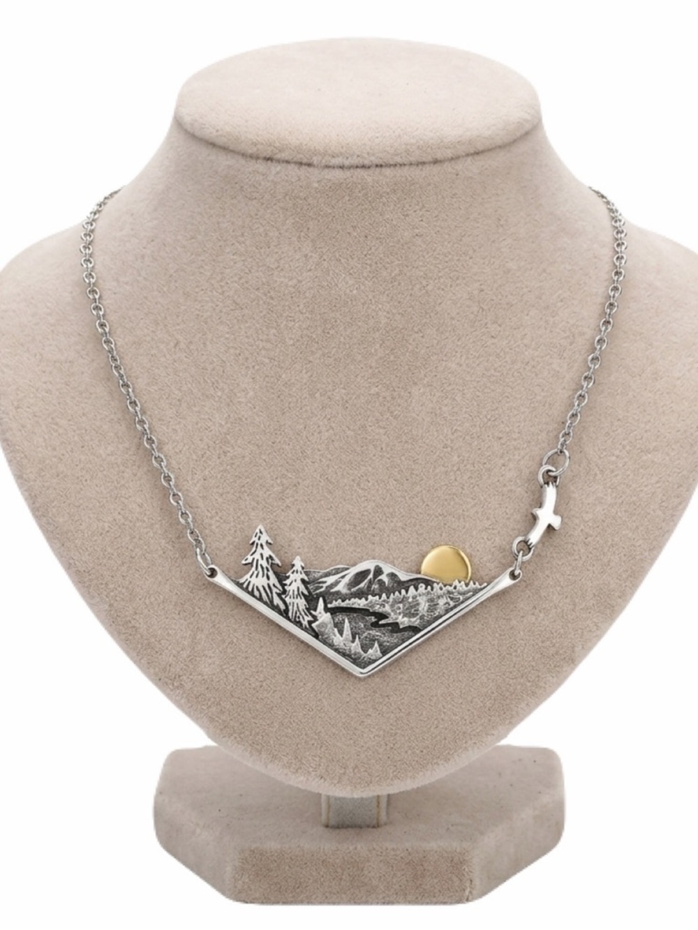 New 3D Mountain Range Eagle Artisan Southwestern Sterling Silver Forest Necklace